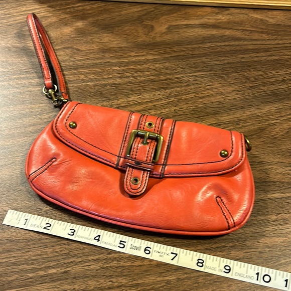 Nine West Handbags - Nine West Wristlet